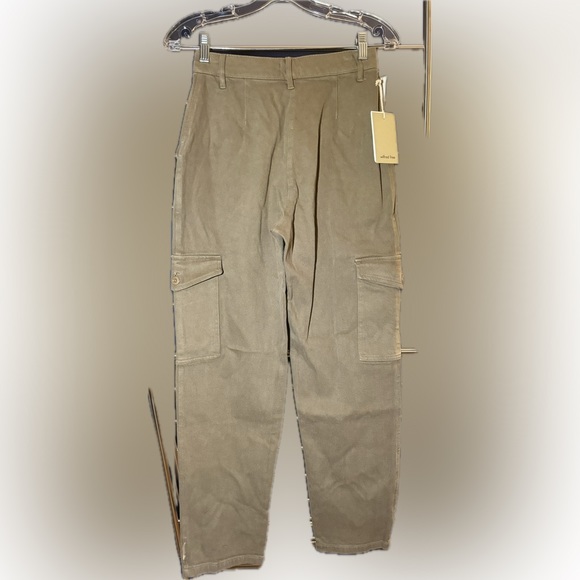 NWT - Aritzia - Wilfred Free - Modern Cargo - Shitake - Size 2 - Picture 2 of 15